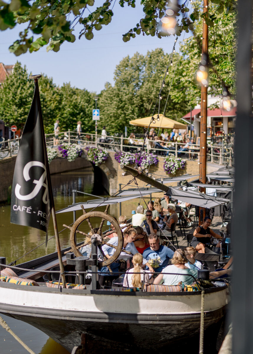 Terrasboot van Fire Café