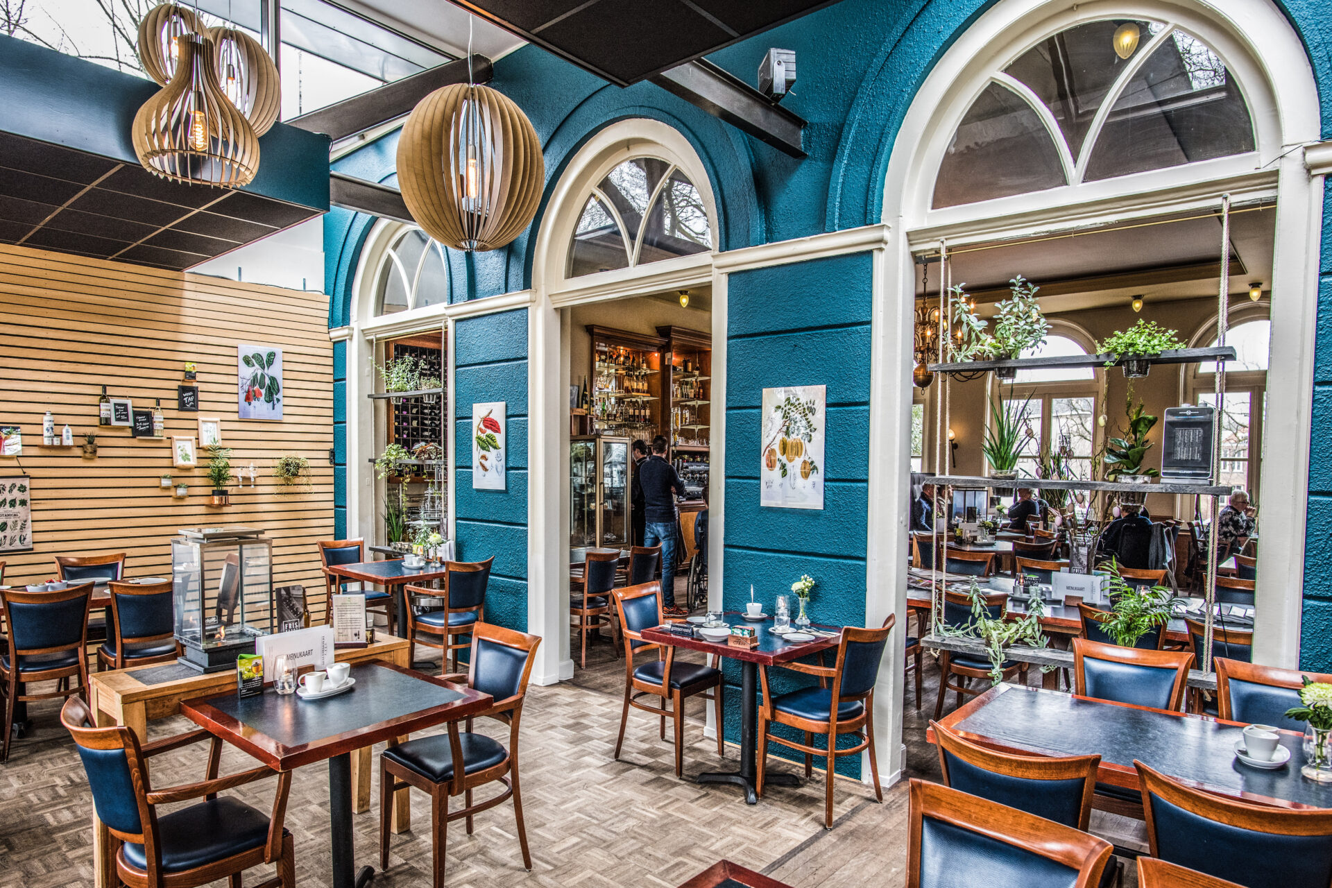 Interieur foto van restaurant De koperen Tuin in de Prinsentuin in Leeuwarden